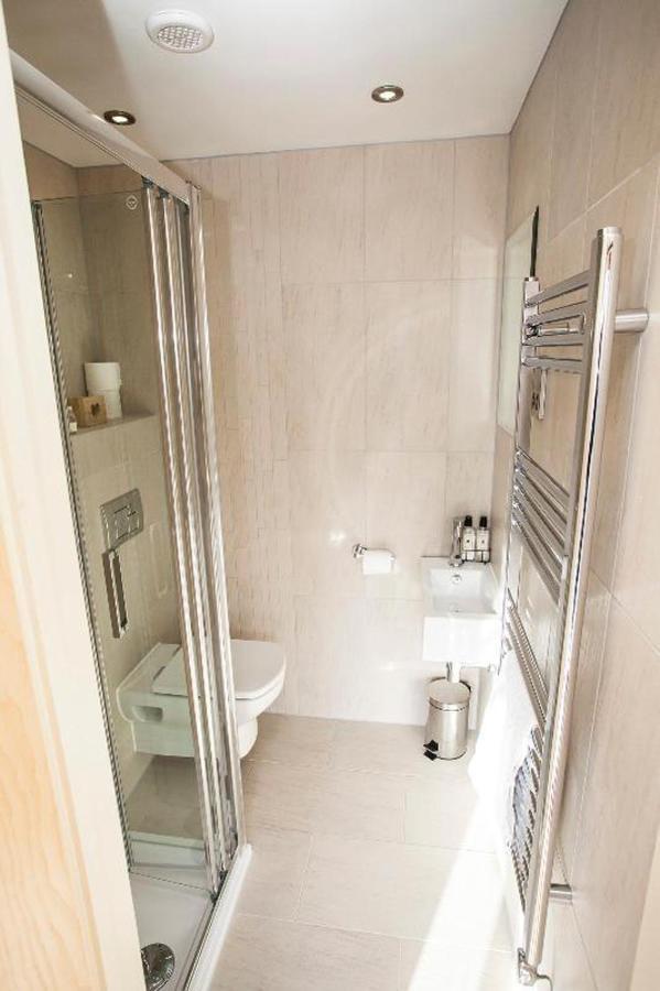 Hillcroft Accommodation Redhill  Екстериор снимка